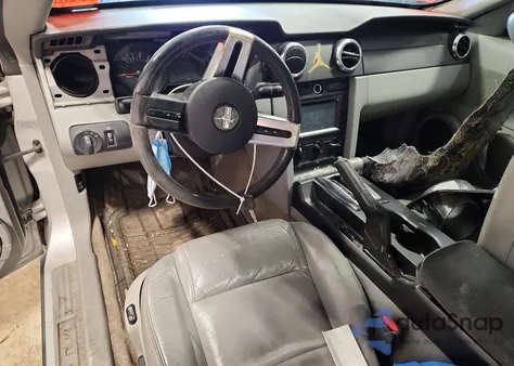 2006 Ford Mustang from USA, damaged, VIN 1ZVFT80NX65152436